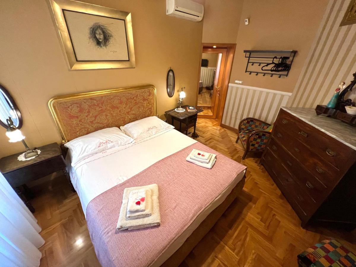 B&B Michelangelo Неаполь Екстер'єр фото