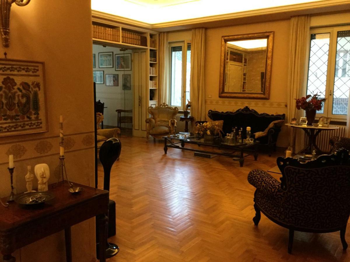 B&B Michelangelo Неаполь Екстер'єр фото