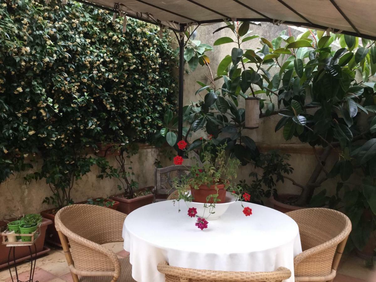 B&B Michelangelo Неаполь Екстер'єр фото